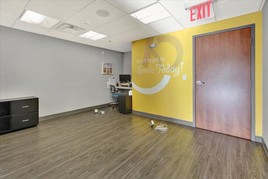 More Photos Of 2228 State Hill Rd, Reading Medical For Lease