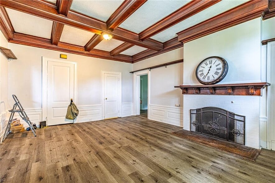More Photos Of 1041 Lake Ave, Rochester Apartments For Sale