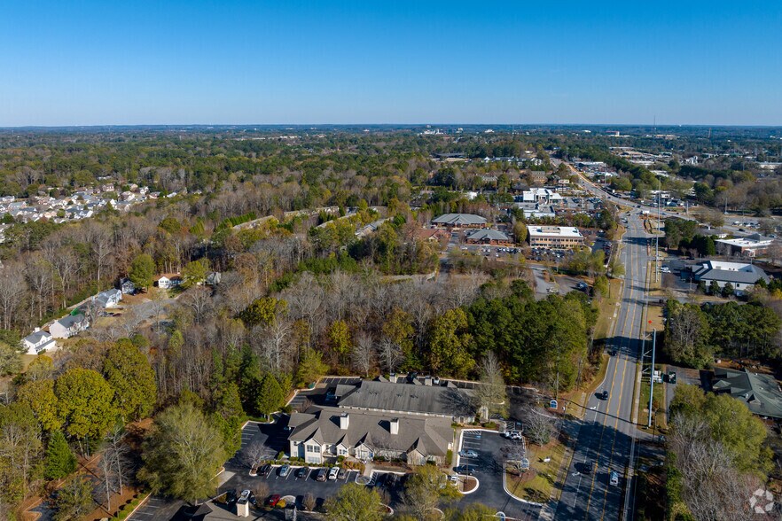 More Photos Of 1250 Upper Hembree Rd, Roswell Medical For Lease