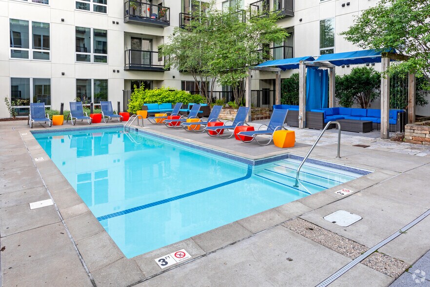 More Photos Of 2922 Aldrich Ave S, Minneapolis Apartments For Lease