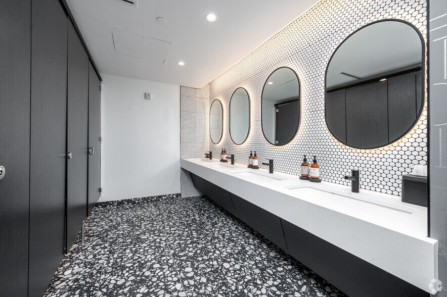 More Photos Of 1763 Columbia Rd NW, Washington Loft Creative Space For Lease