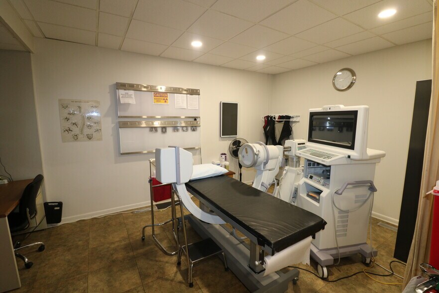 More Photos Of 5433 State Route 113, Bellevue Medical For Sale