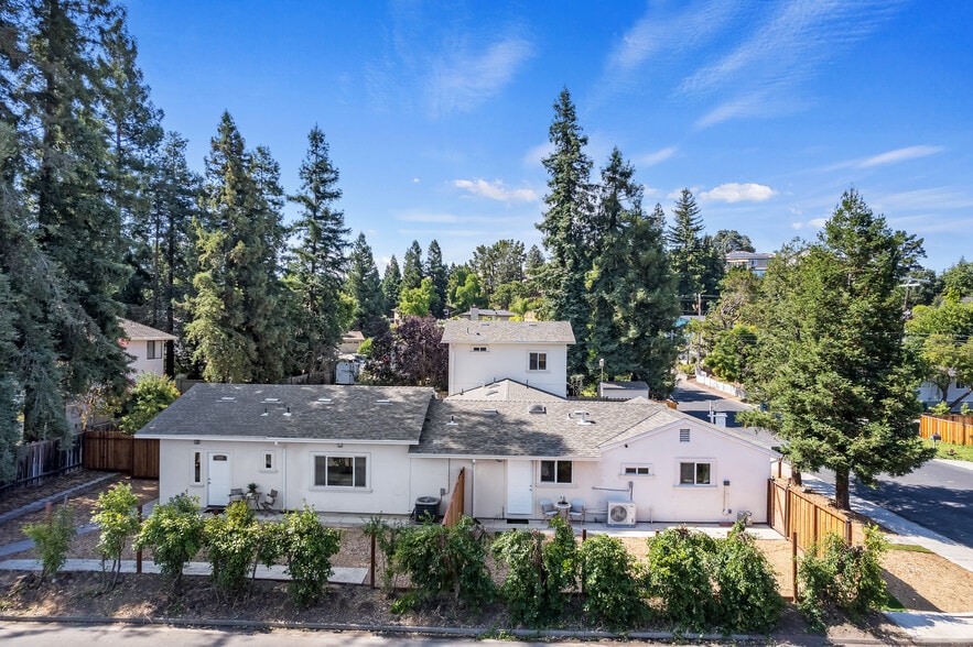 More Photos Of 1006 Court Ln, Concord Apartments For Sale
