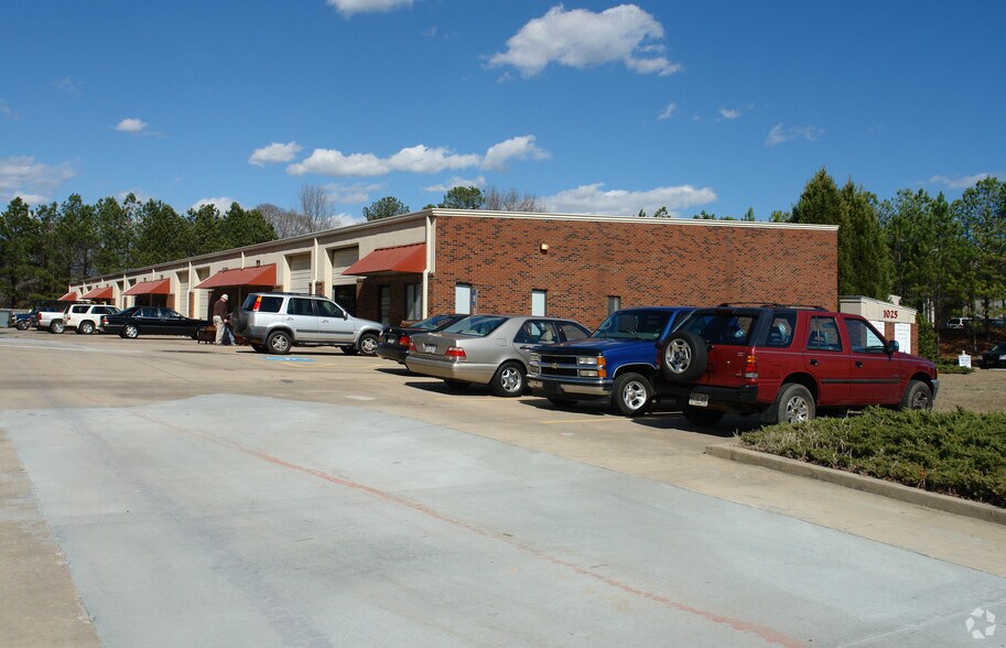 More Photos Of 1025 Nine North Dr, Alpharetta Warehouse For Lease