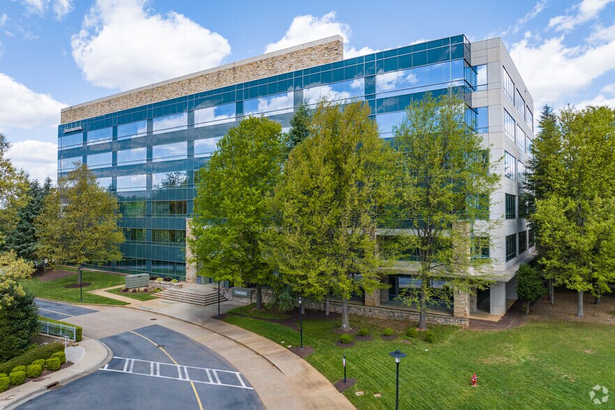Primary Photo Of 1130 Sanctuary Pky, Alpharetta Office For Lease
