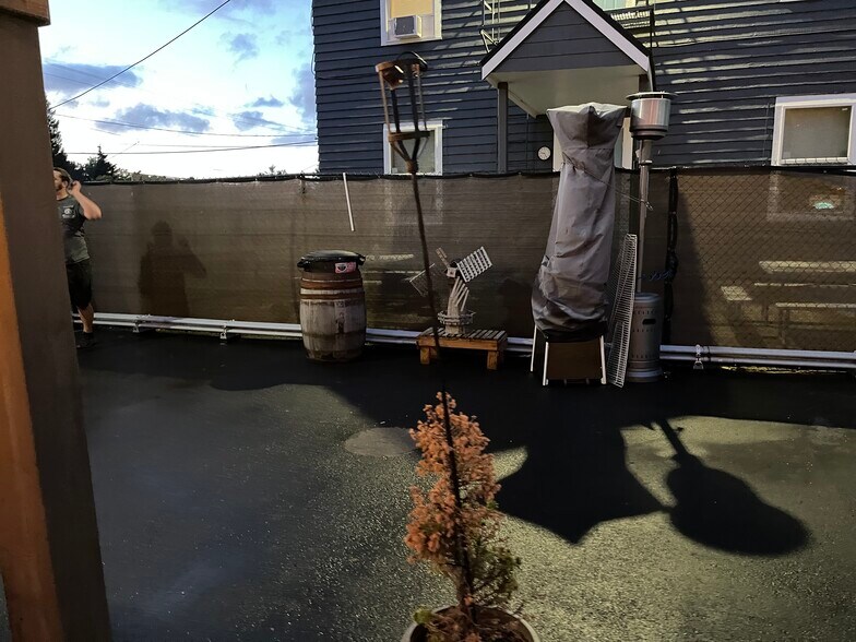 More Photos Of , Longview Unknown For Sale