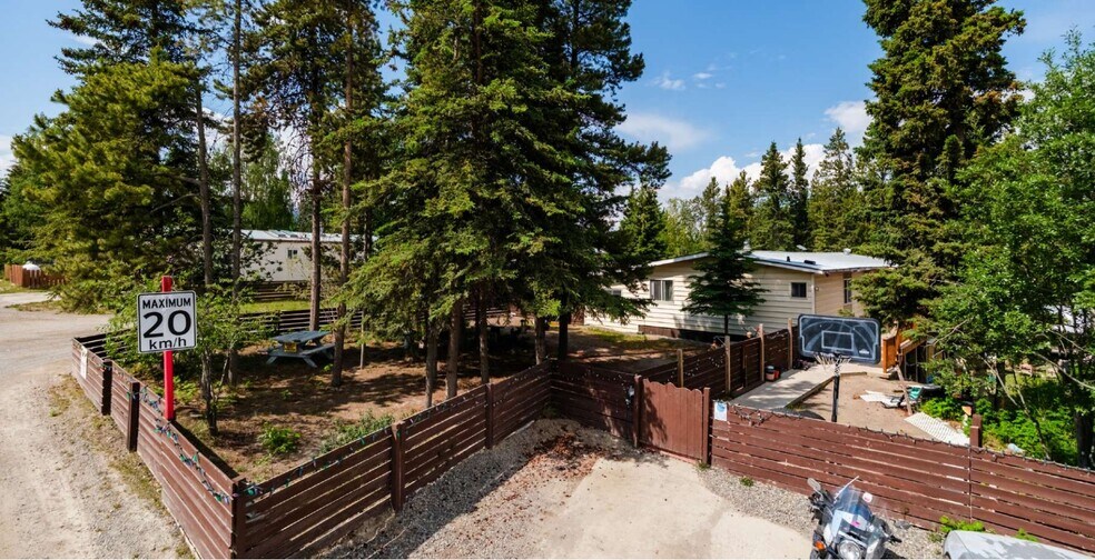 More Photos Of 986 Range Rd, Whitehorse Manufactured Housing Mobile Home Park For Sale