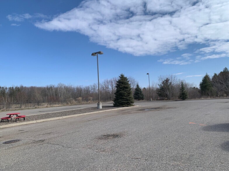 More Photos Of 123-139 Highway 23 W, Foley General Retail For Lease