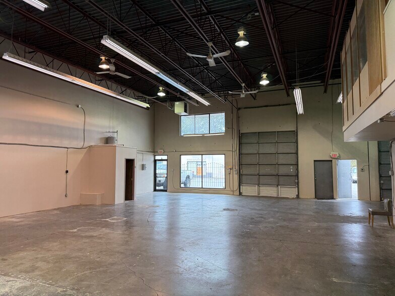 More Photos Of 12800 Bathgate Way, Richmond Warehouse For Sale