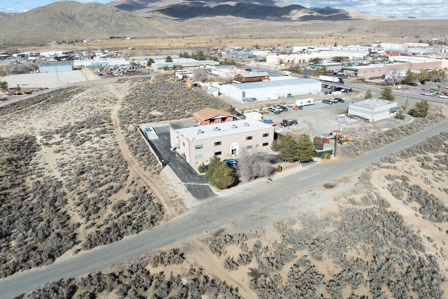 More Photos Of 5576 Bighorn Dr, Carson City Warehouse For Sale