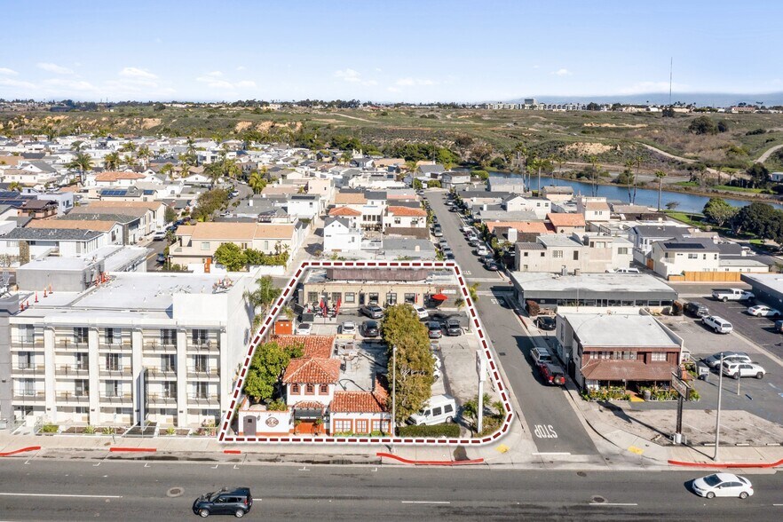 More Photos Of 6204 W Coast Hwy, Newport Beach Restaurant For Lease