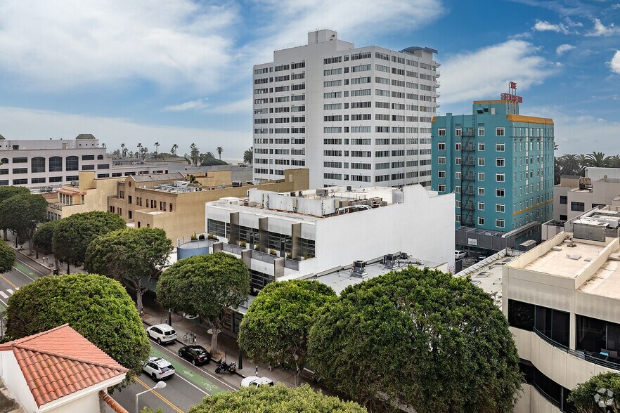 More Photos Of 1424 2nd St, Santa Monica Office For Lease