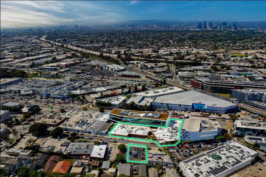 More Photos Of 8870 Washington Blvd, Culver City Loft Creative Space For Sale