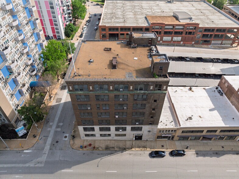More Photos Of 1700 Olive St, Saint Louis Office For Sale