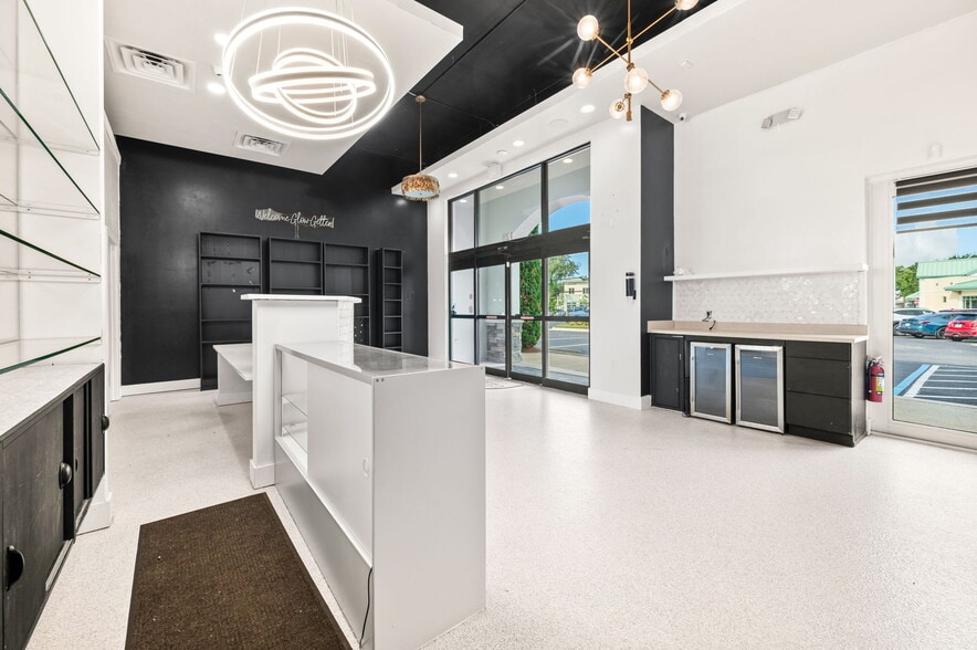 More Photos Of 128-138 SeaGrove Main St, Saint Augustine Restaurant For Lease