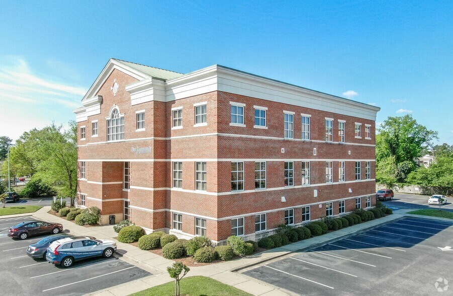 Primary Photo Of 1540 Purdue Dr, Fayetteville Medical For Lease