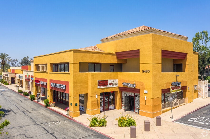 More Photos Of 5480 Philadelphia St, Chino Storefront Retail Office For Lease