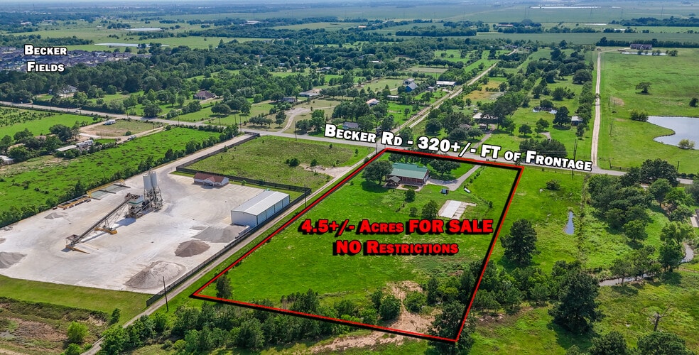 More Photos Of 19250 Becker Rd, Hockley Land For Sale