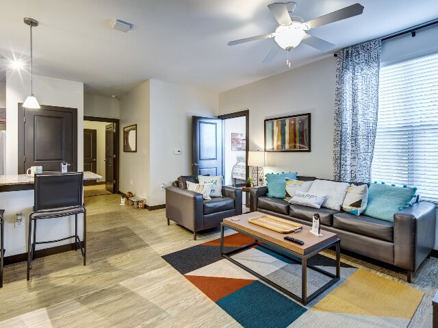 More Photos Of 210 North Edward Gary St, San Marcos Apartments For Lease