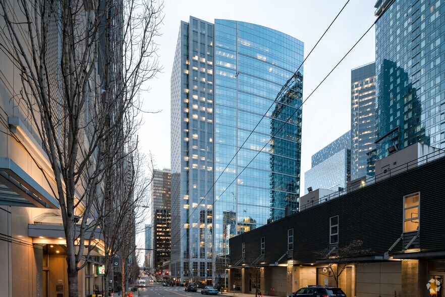 More Photos Of 2001 8th Ave, Seattle Office For Lease