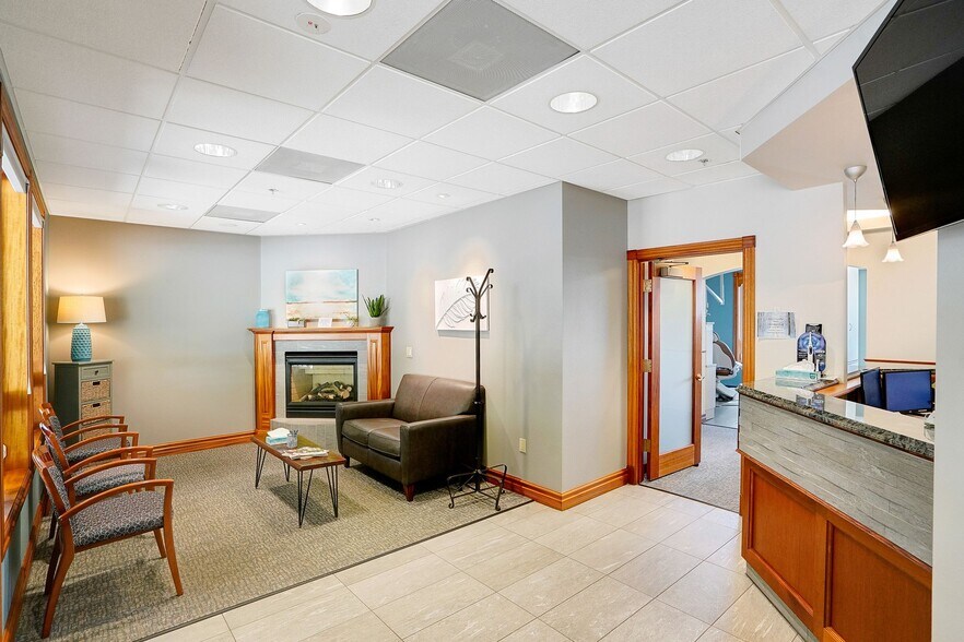 More Photos Of 2601-2605 NW Rolling Green Dr, Corvallis Office For Lease