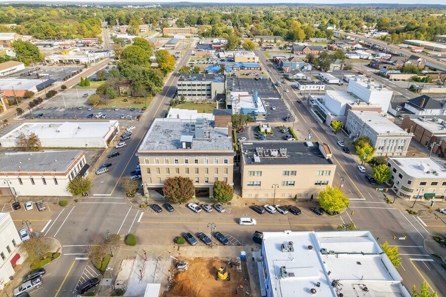 More Photos Of 118 N Church St, Jackson Office For Sale