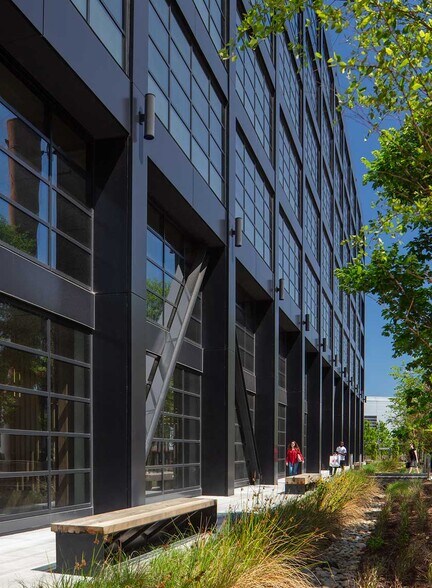 More Photos Of 383 17th St NW, Atlanta Office For Lease