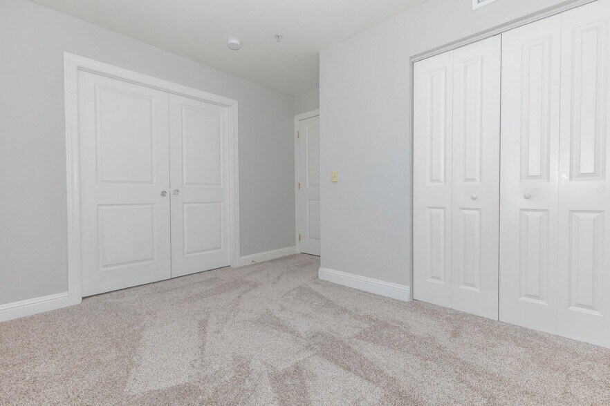More Photos Of 1027 Washington Ave, Golden Apartments For Lease