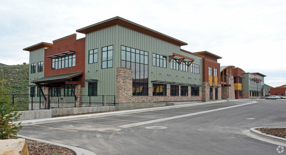 More Photos Of 2700 Rasmussen Rd, Park City Unknown For Lease