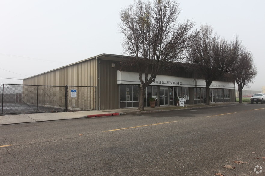 More Photos Of 226 N 1st St, Turlock Freestanding For Sale