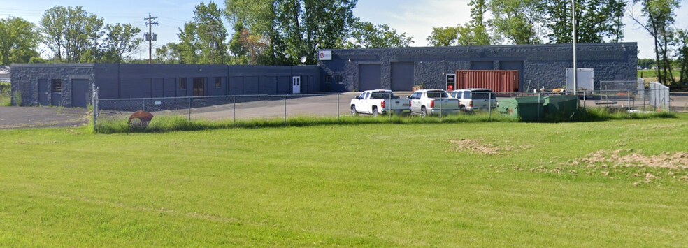 More Photos Of 9651 152nd Ave NE, Forest Lake Industrial For Lease