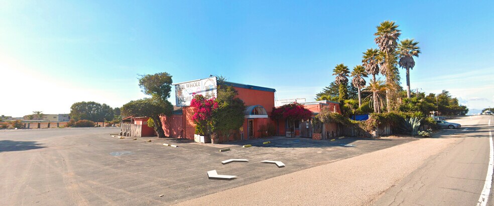 More Photos Of 7902 1, Moss Landing Restaurant For Lease