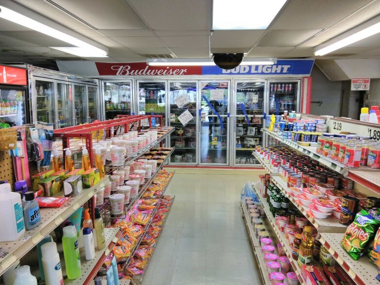 More Photos Of 3865 Ocean Gtwy, Linkwood Service Station For Sale