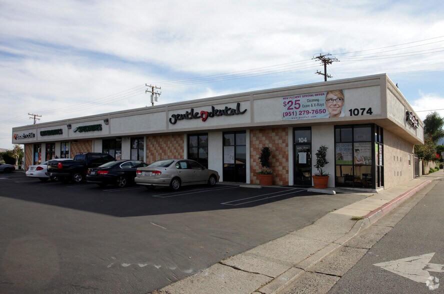 Primary Photo Of 1074 W 6th St, Corona Storefront For Lease