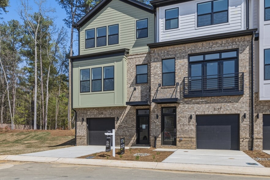 Primary Photo Of 1151 Booth Pk blvd, Chapel Hill Multifamily For Sale