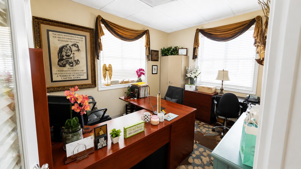 More Photos Of 21715 Kingsland Blvd, Katy Office For Lease