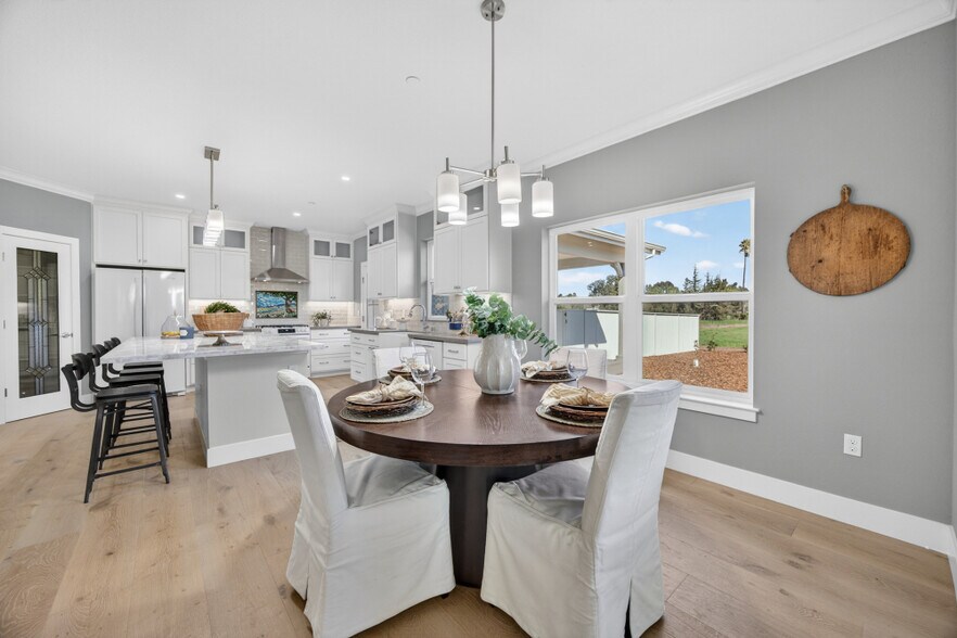 More Photos Of 25265 Carlsbad Ave, Davis Apartments For Sale