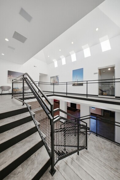 More Photos Of 526 N 400 W, North Salt Lake Office For Sale