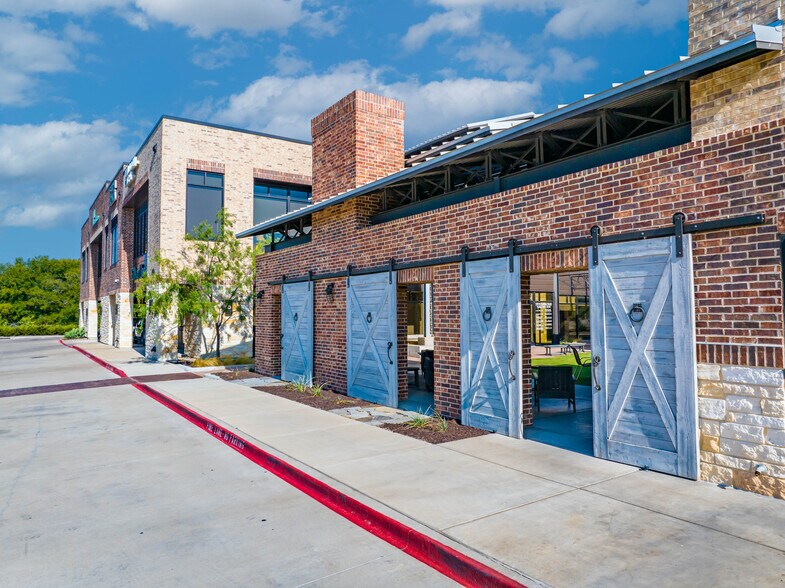 More Photos Of 129 N Collins Rd, Sunnyvale Freestanding For Lease