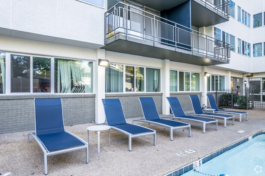 More Photos Of 45 S Idlewild, Memphis Apartments For Sale