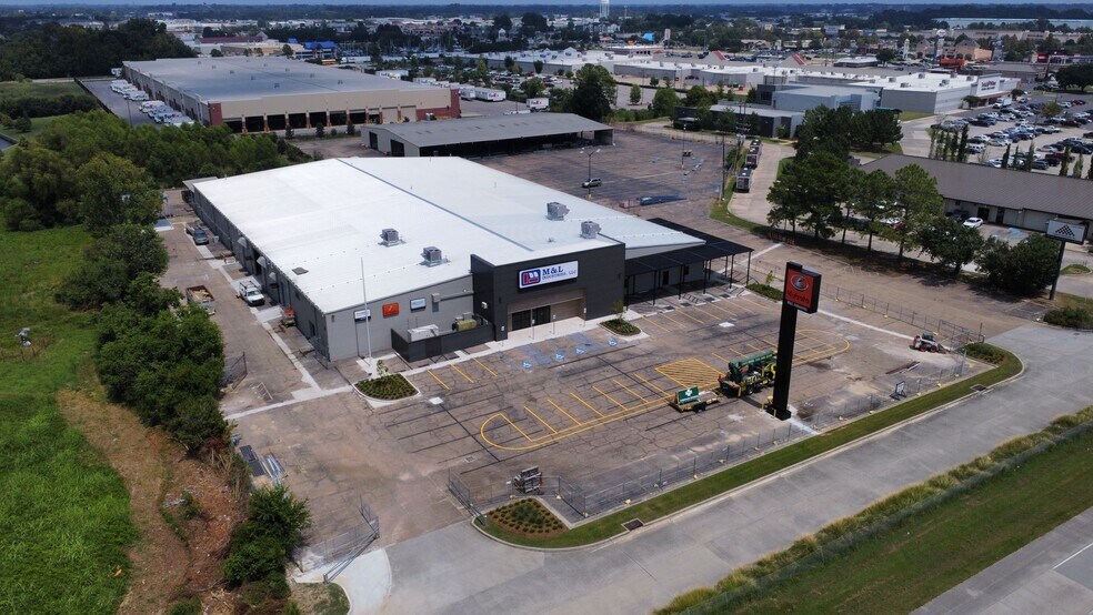 More Photos Of 10049 Reiger Rd, Baton Rouge Office For Lease