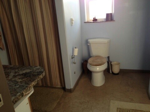More Photos Of 203 Garber St, Caldwell Auto Repair For Sale