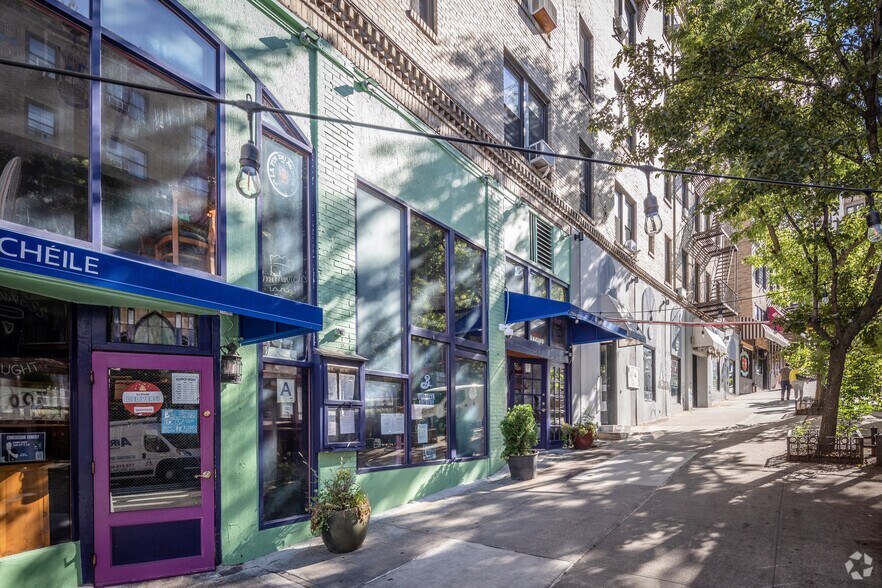 More Photos Of 831 W 181st St, New York Apartments For Lease