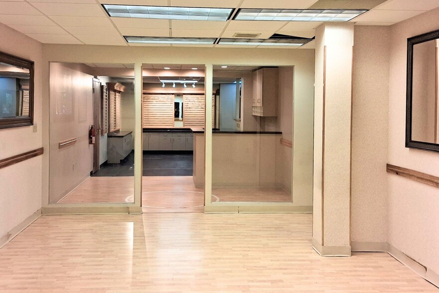 More Photos Of 160 Hawley Ln, Trumbull Medical For Sale