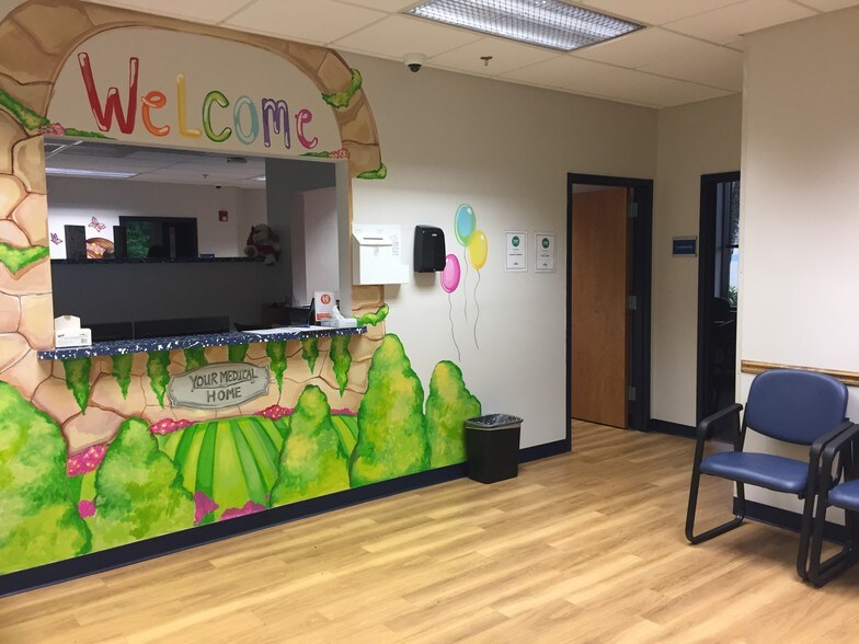 More Photos Of 33 Rock Hill Rd, Bala Cynwyd Office For Lease