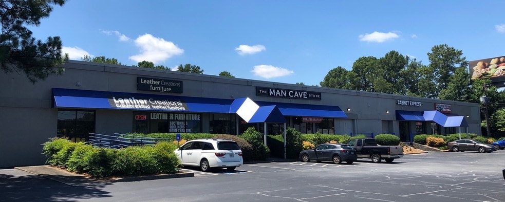More Photos Of 6438 Dawson Blvd, Norcross Showroom For Lease