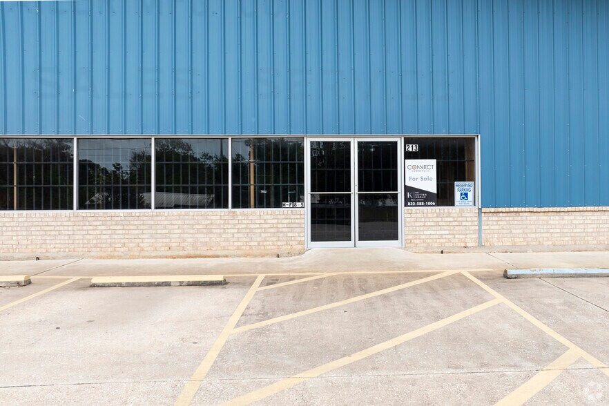 More Photos Of 213 FM 1314, Conroe Manufacturing For Lease