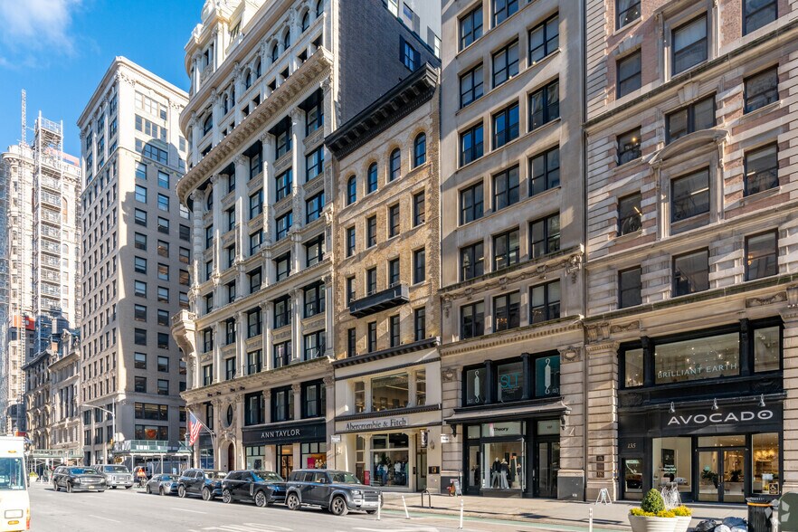 More Photos Of 139 Fifth Ave, New York Loft Creative Space For Lease