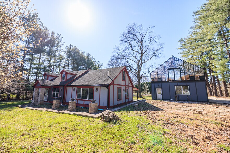 More Photos Of , Bloomington Unknown For Sale