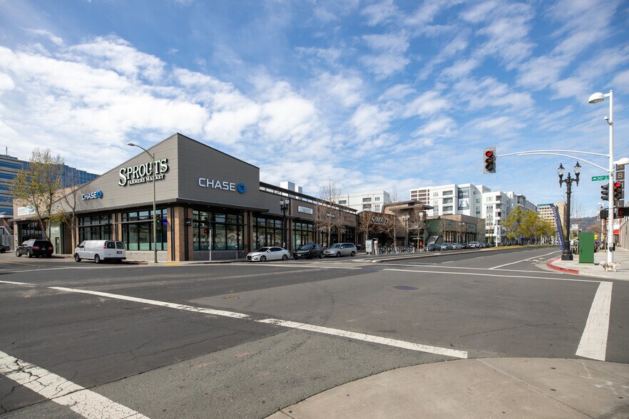 More Photos Of 3050-3052 Broadway, Oakland Storefront For Sale